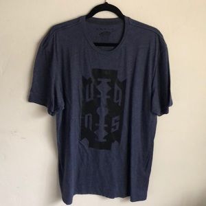 Men’s vans blue tee.